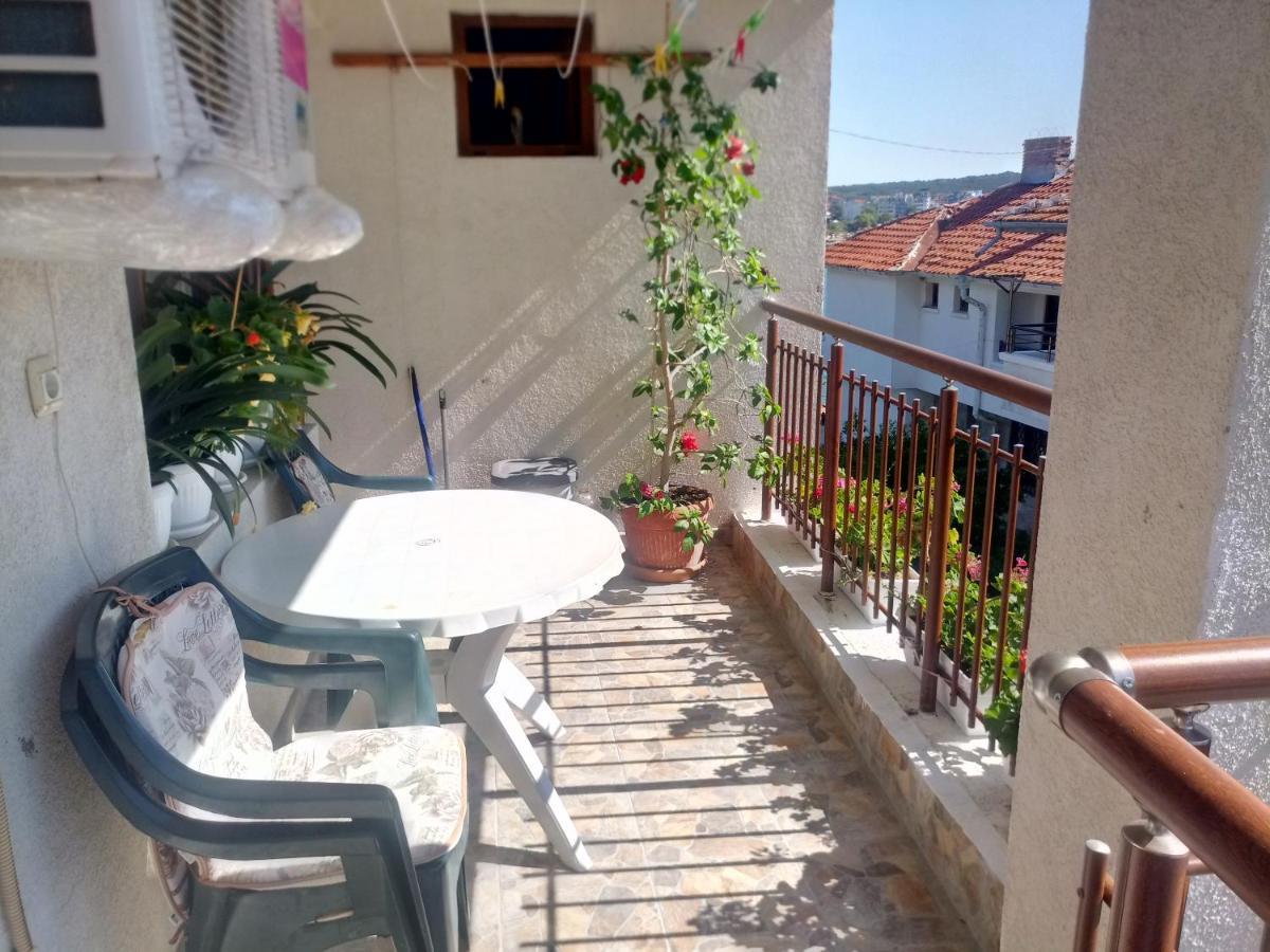 Farlalievi Guest House Созополь Экстерьер фото