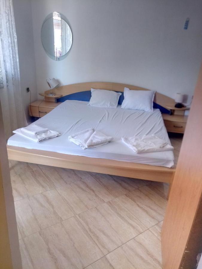 Farlalievi Guest House Созополь Экстерьер фото
