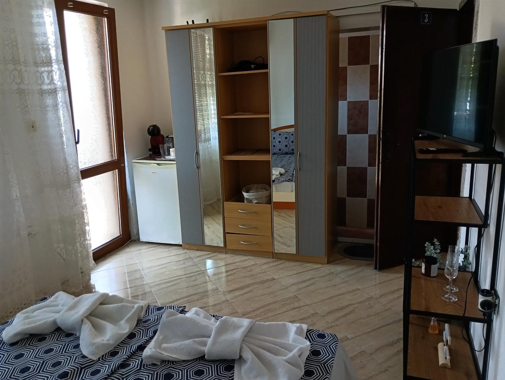 Farlalievi Guest House Созополь Экстерьер фото